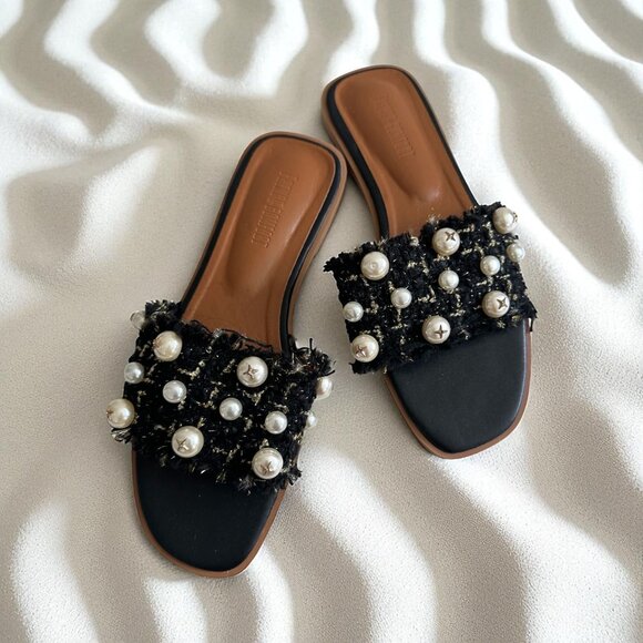 FRENCH COMFORT Black Pearl Boucle Slide Sandals Sz 38 / US 8  NEW NWOT - Picture 1 of 6